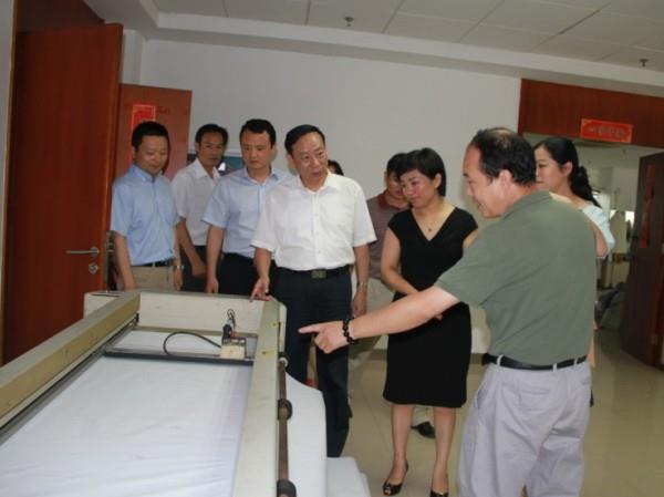 团省委万闻华书记一行到乐竞体育（中国）官方网站集团调研