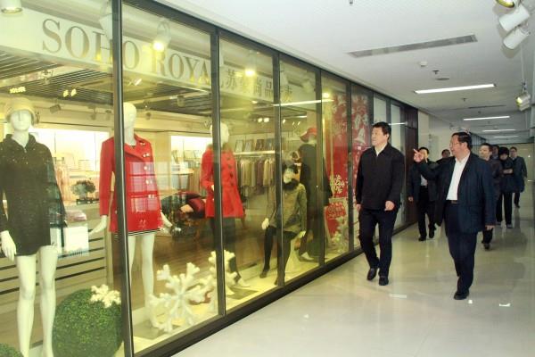 淮安市委书记姚晓东一行到乐竞体育（中国）官方网站集团参观考察