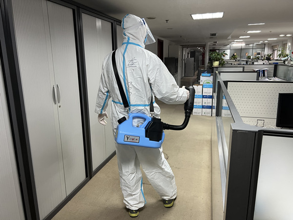 1663825203697921.jpg 弘业股份抗疫2_副本.jpg