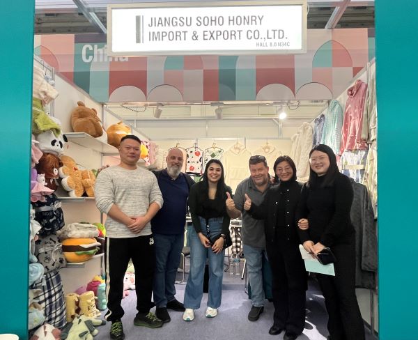 1739166127741439.jpg 2.jpg